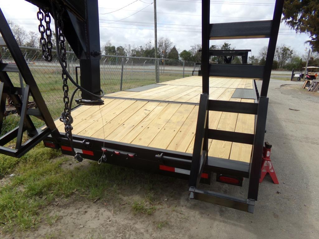 2022 Down To Earth 26 gooseneck 14k  - $10,995